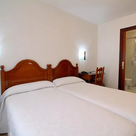 Cabeza Hotell Noreña